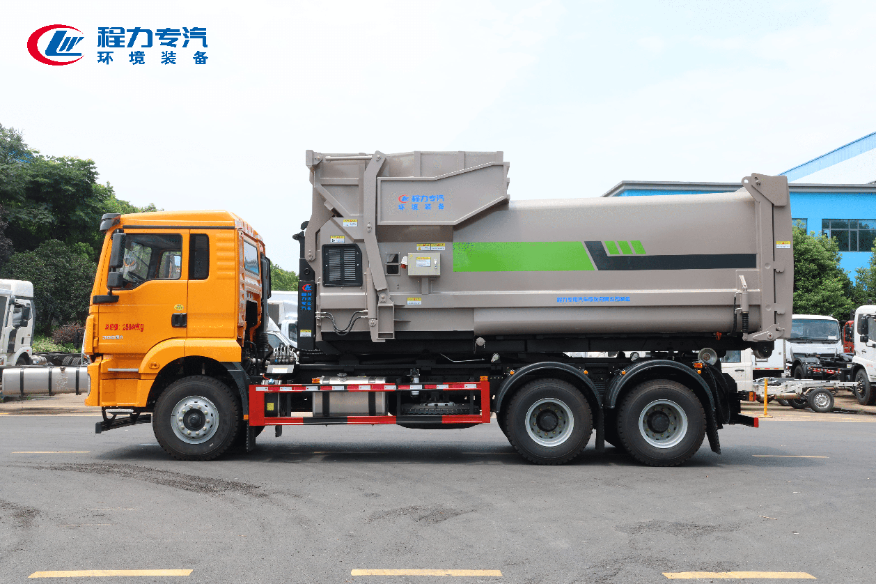 陕汽德龙M3000后双桥勾臂垃圾车