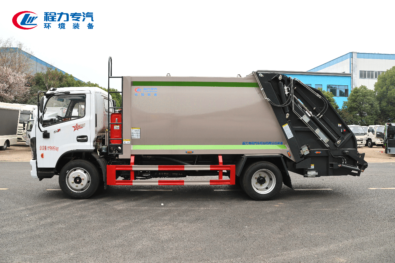 东风多利卡D7压缩垃圾车