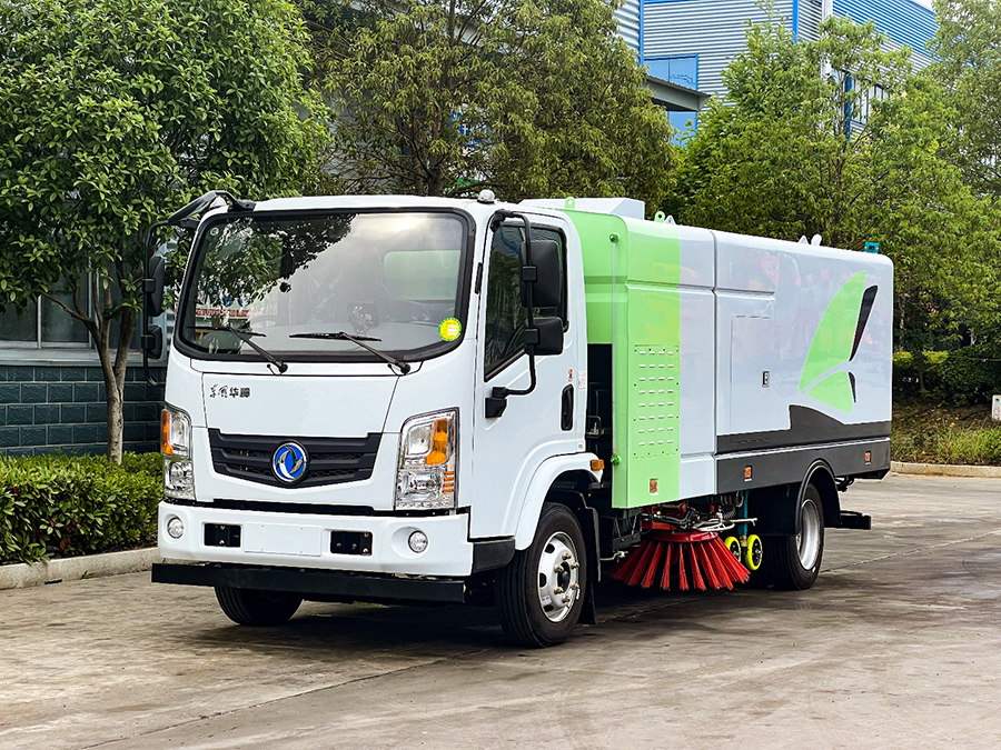 东风华神纯电动洗扫车