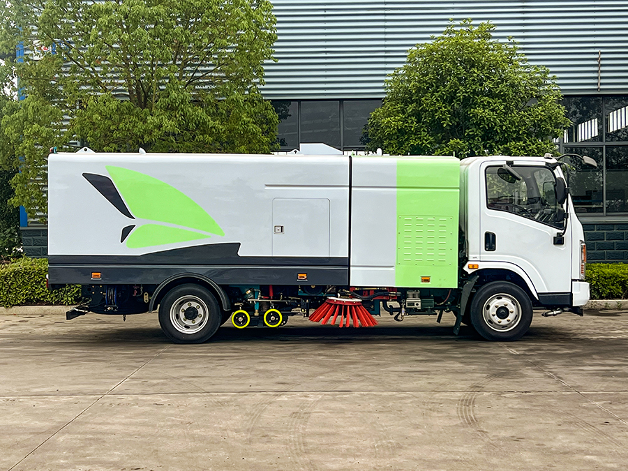 东风华神纯电动洗扫车