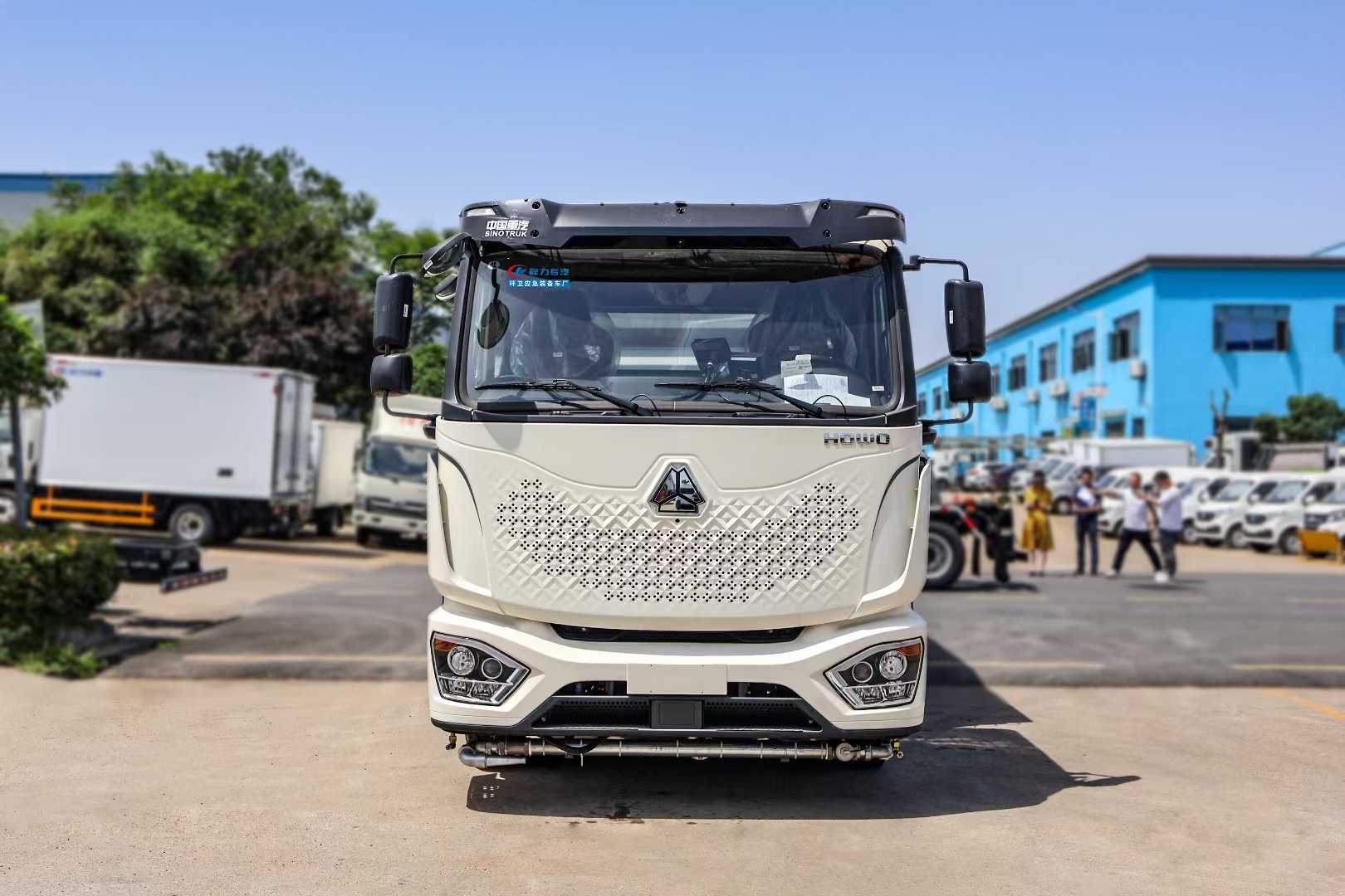 重汽豪沃MATE洗扫车