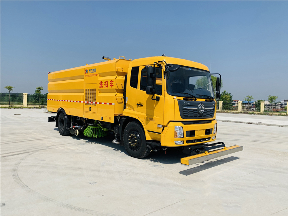 东风天锦16方洗扫车