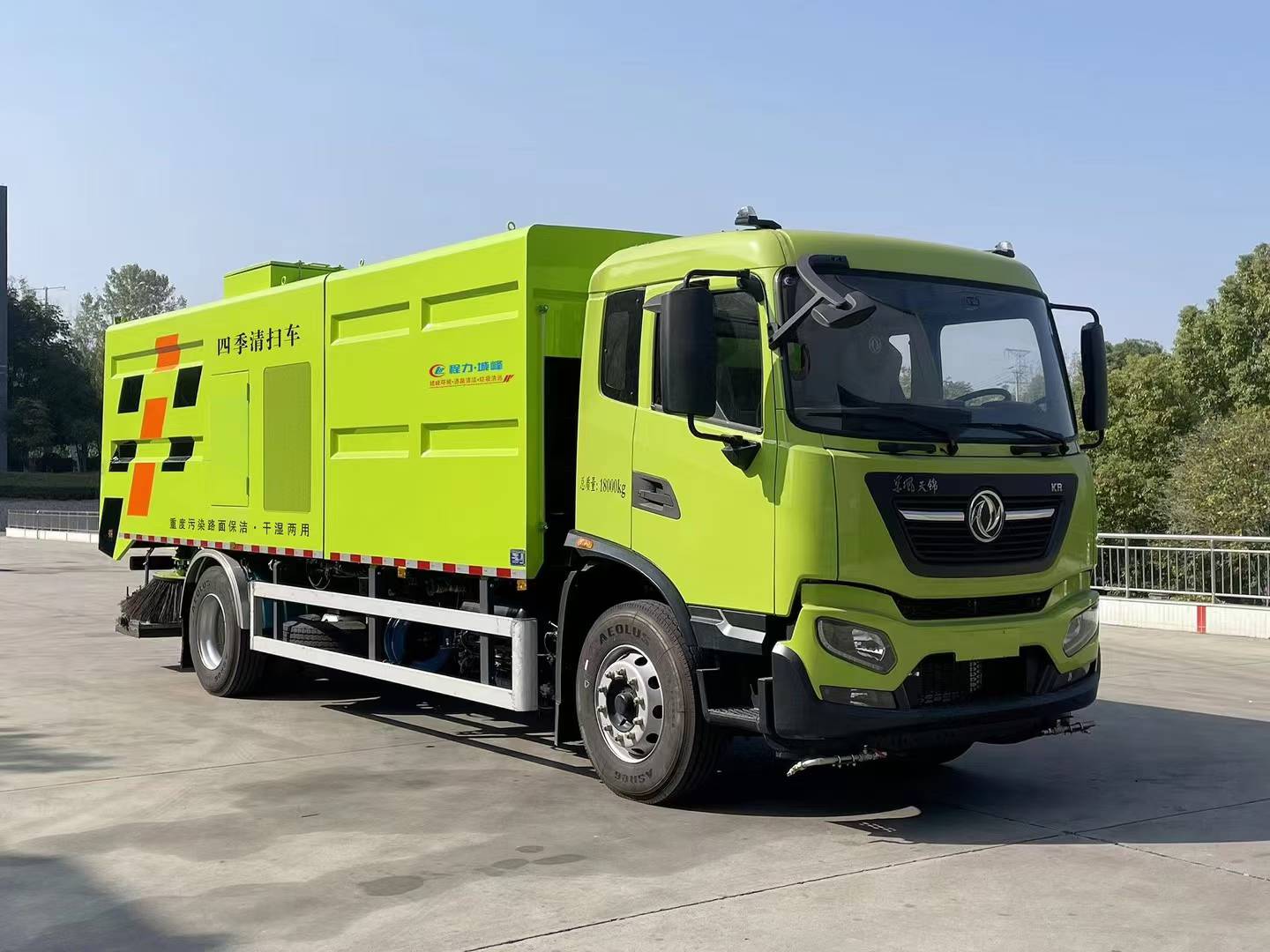 东风天锦18T纯电动重污染四季清扫车